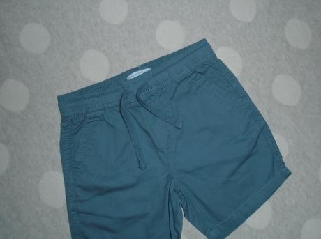 Šortky na 5 až 6 rokov, primark,116