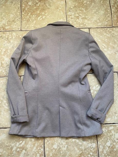 Sivé sako stradivarius, stradivarius,s