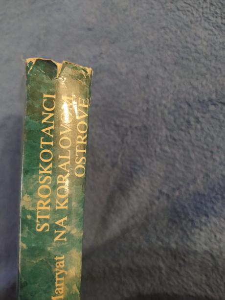 Stroskotanci na koralovom ostrove, 