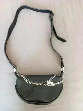 Crossbody, 