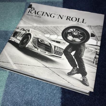 Kniha racing n roll,