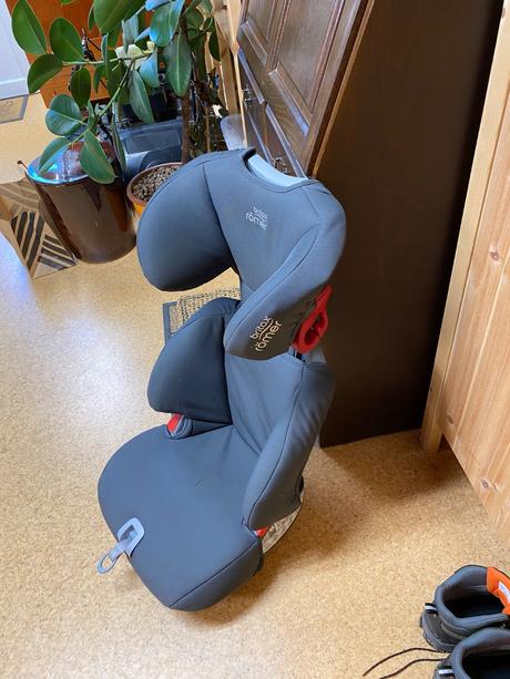 Detská autosedačka britax römer adventure 15-36 kg, britax