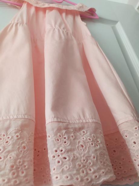 Šaty 104, lupilu,104