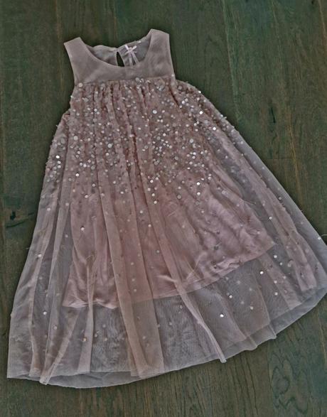 Dokonale slavnostne saticky next s flitrikmi, next,140