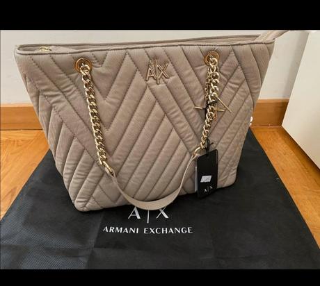 Armani kabelka, armani