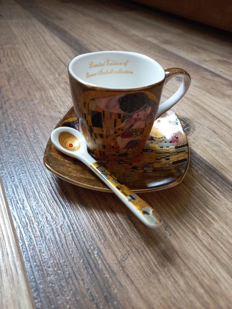 Set porcelanovych salok "bozk", 