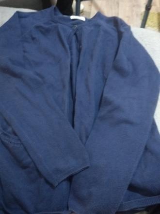 Sveter, reserved,152