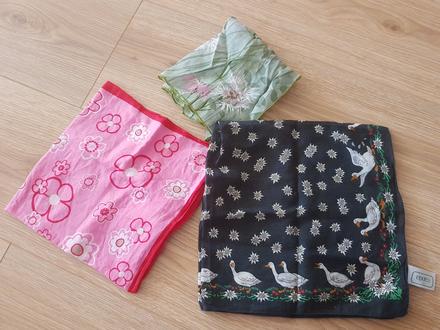 Malá šatka+ vreckovka, 