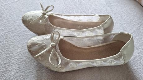 Čipkové balerínky, 34