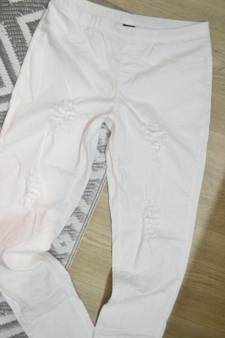 Elastické sexi trhané nohavice na gumu xs/m, xs