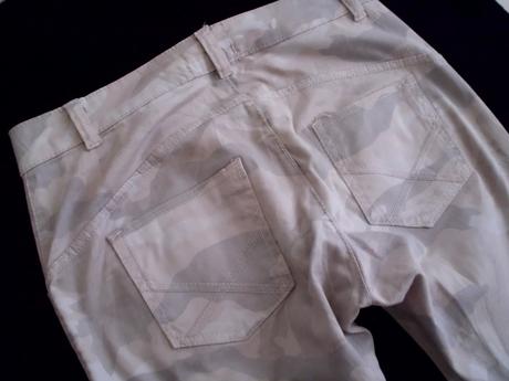 Béžovo sivý vzor elastan, m