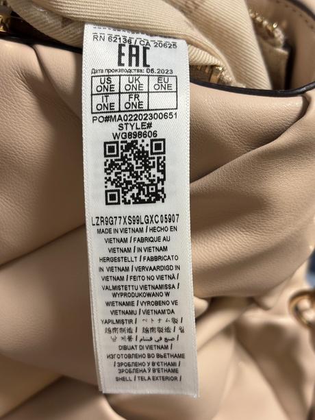 Kabelka guess, guess