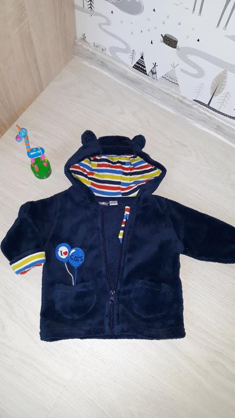 Hunata mikina lupilu, lupilu,62