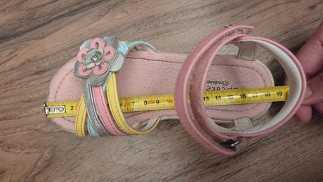 Sandálky veľ. 28, cupcake,28