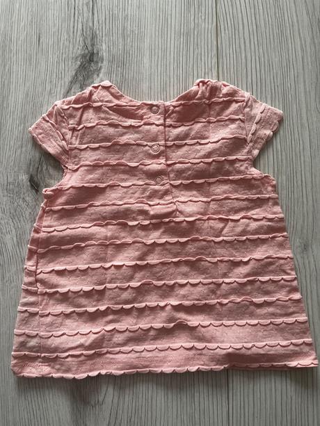 Nádherne ružové tričko s aplikáciami kvetov, coccodrillo,86