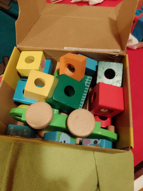 Vláčik - nastokovačka, 