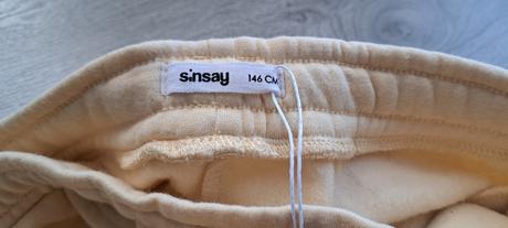 Tepláky, sinsay,146