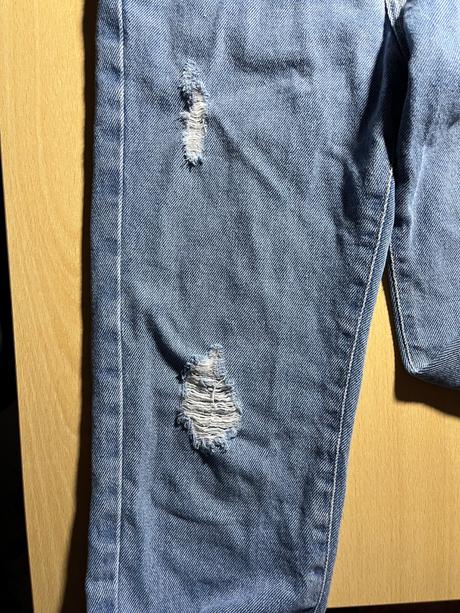 Dievčenské rifle, reserved,146