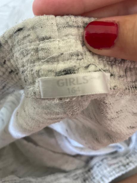 Šedé kraťasy s pásikom, pepco,158