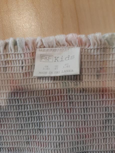 Letné šatočky s plameniakmi, f&f,104
