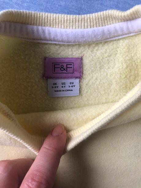 Zlta mikina 104 f&f, f&f,104