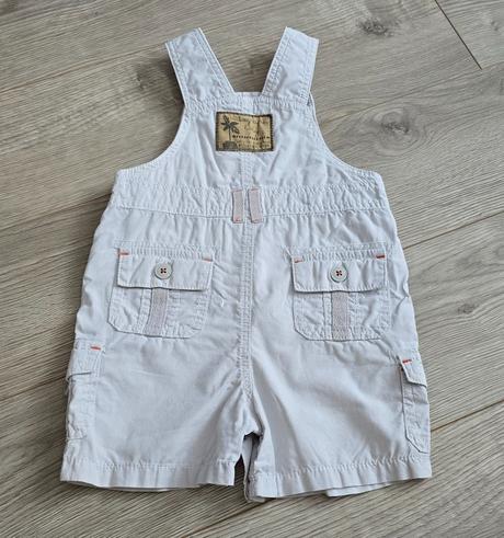 Kratasky, marks & spencer,80