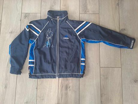 Bundicka sedí na 128/134, 128