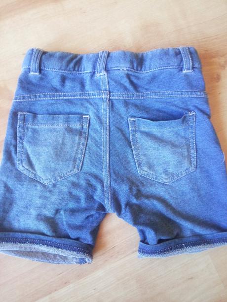 Kraťasy super stav, brums,80