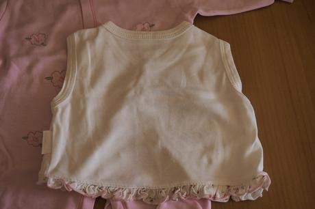 Dojčenská súprava s vestičkou, 56