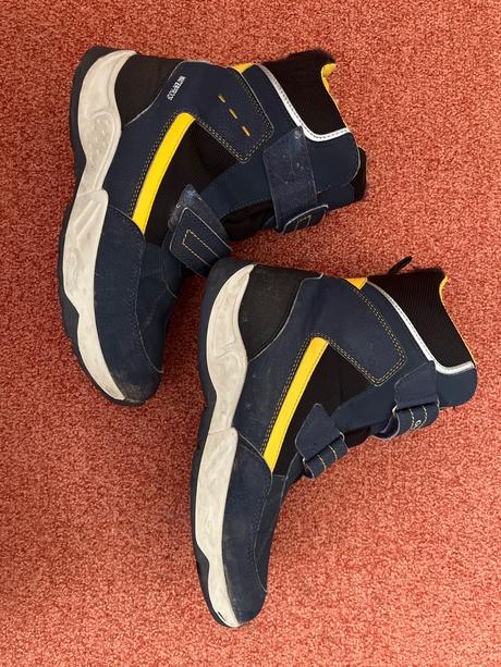 Zimne topanky 36 (cena vrat.dopravy cez packetu), geox,36