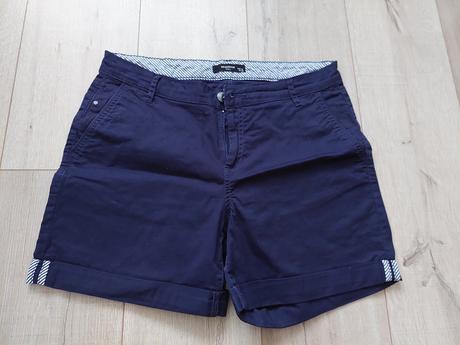 Kraťasy, reserved,36