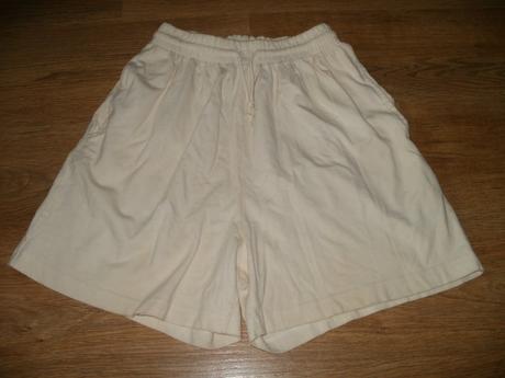 Balíček 6 vecí, mikina, tričká, blúzky, kraťasy, m