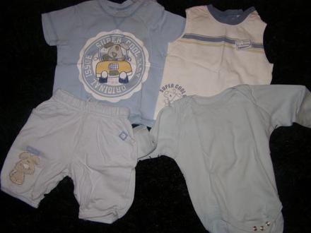 4 dielna sada vecí - tepláky- tričká - body, cherokee,62