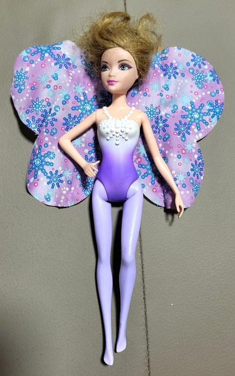 Mini bábika barbie víla (fairytale magic) s krídla,