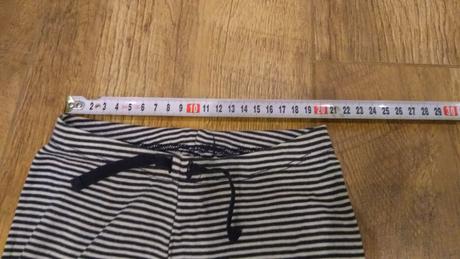 Tenšie tepláky zn. gap, gap,98