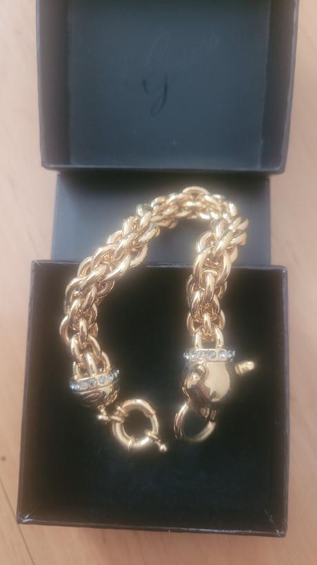 Guess náramok novy, guess