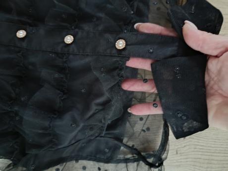 Šaty s golierikom, s