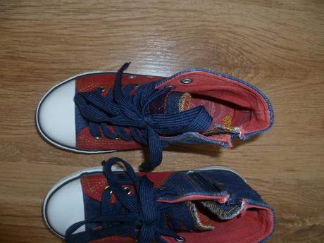 Kotníkové tenisky, 31