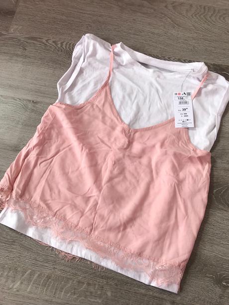 Tricko, reserved,158