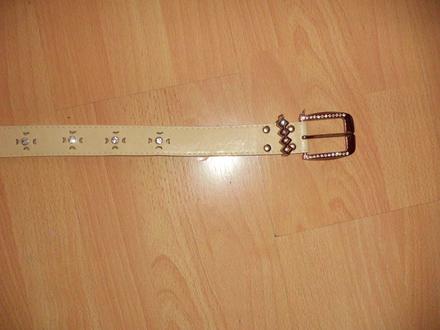 Damsky biely opasok, 