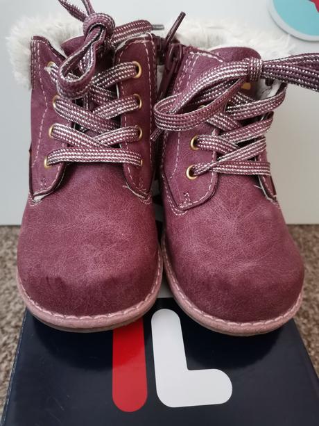 Topánky fila 22, 22