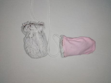 Rukavičky pre batoľatá, 86