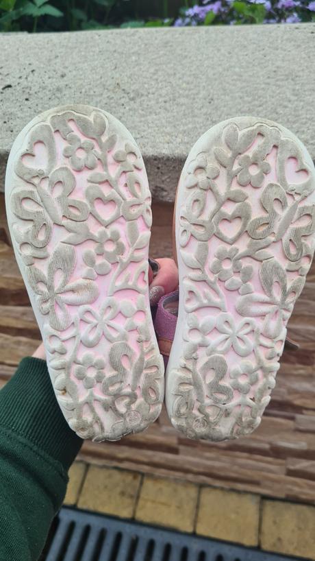 Sandalky, protetika,25