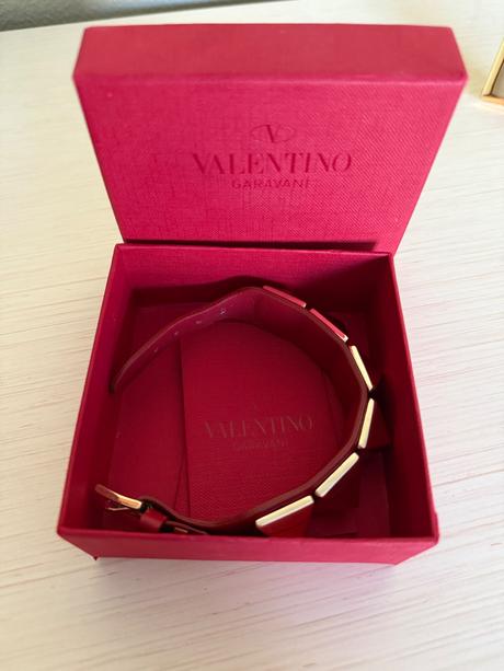 Valentino garavani naramok, valentino