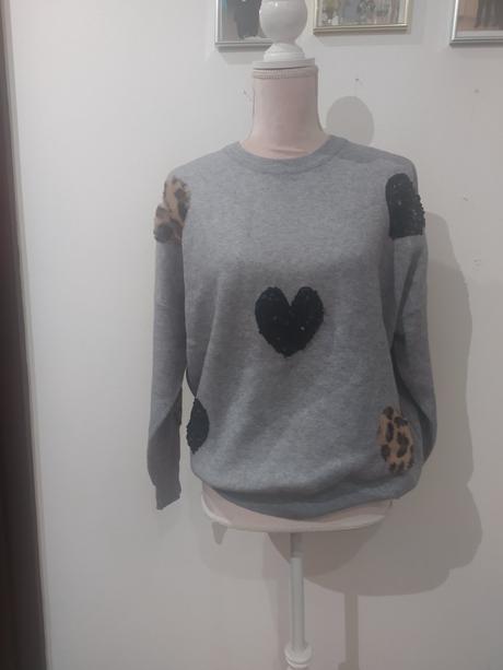 Srdiečkovy svetrík,