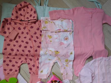 Balík oblečenia pre dievčatko 50/80 0/18 mesiac,