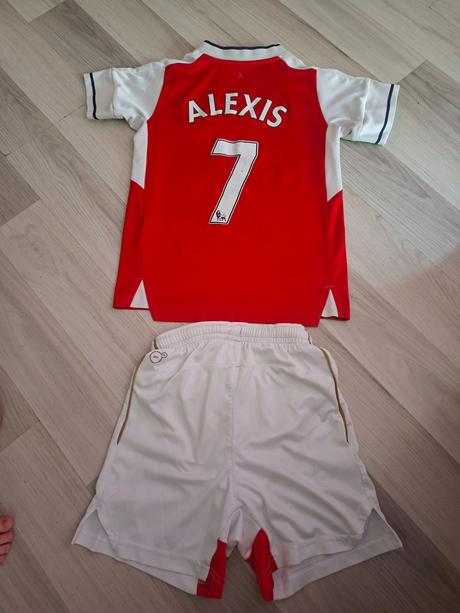 Dres arsenal 128, puma,128