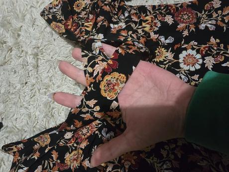 Kvietkovaný overal, m