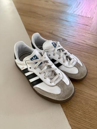Tenisky adidas samba pre chlapčeka, adidas,26