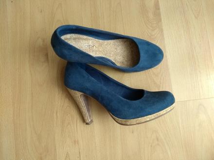 Krásne lodičky, 38